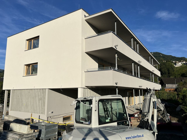 CHARMANTE 3 ZIMMER WOHNUNG MIT TOLLER AUSSICHT