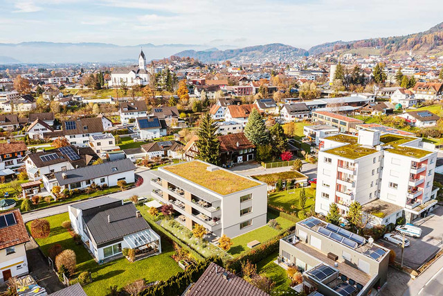 CHARMANTE 3 ZIMMER WOHNUNG MIT TOLLER AUSSICHT