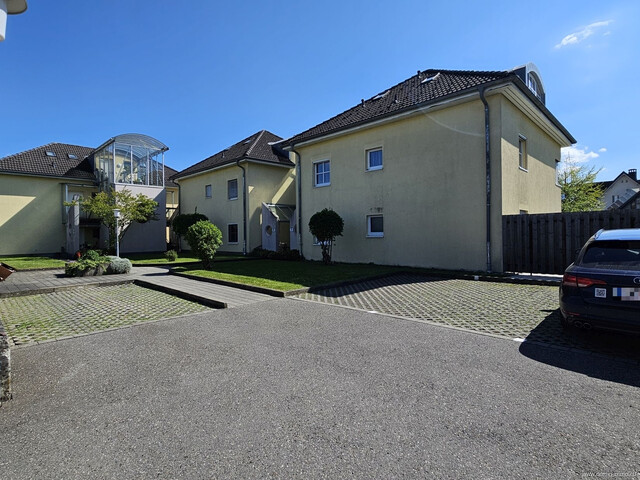 Wunderschöne Loft-Wohnung mit Balkon, klimatisiert und Tiefgaragenplatz in Feldkirch - Gisingen