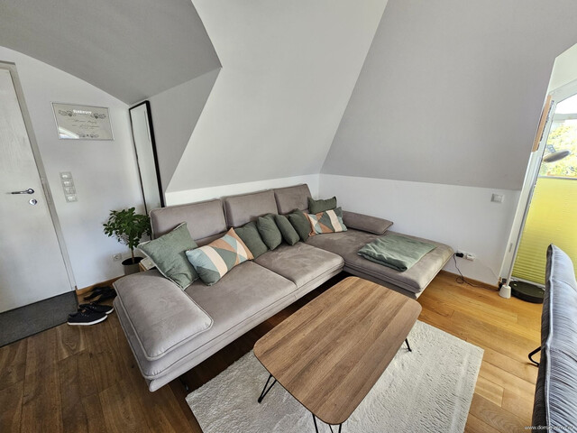 Wunderschöne Loft-Wohnung mit Balkon, klimatisiert und Tiefgaragenplatz in Feldkirch - Gisingen