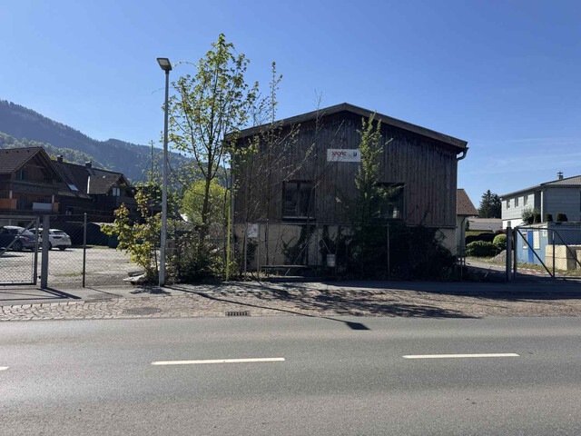 Genehmigtes Bauprojekt mit 8 Wohnungen – Investition mit sofortigem Baustart
