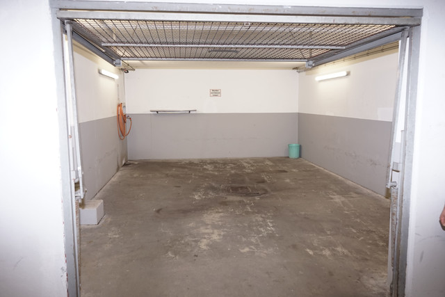 Tolle Wohnung mit Tiefgarage und Balkon in der Arlbergstraße - 6 m² Balkon, 1,00 m² Abstellraum, 11 m² Keller, 5,00 m² Fahrradabstellraum