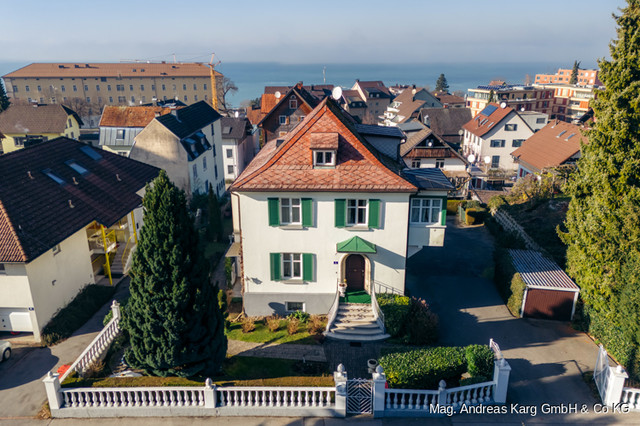 Herrschaftliche Villa am Bregenzer Stadtrand