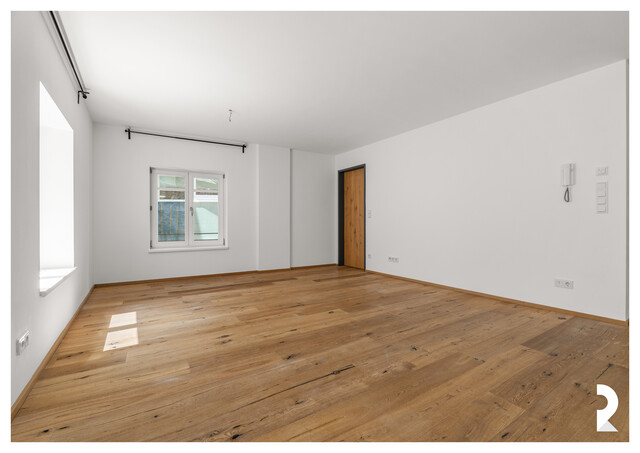     CHARMANTE 2-ZIMMER-WOHNUNG IN HISTORISCHEM STADTHAUS IN FELDKIRCH