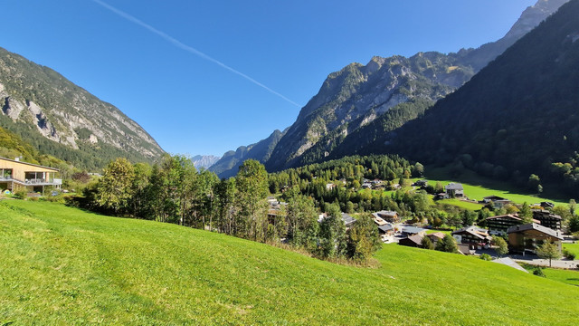 Sonniges Grundstück im Ski- und Wandergebiet Brandnertal