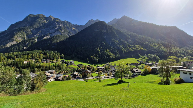 Sonniges Grundstück im Ski- und Wandergebiet Brandnertal