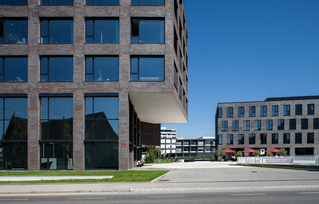 schöne Büroräumlichkeiten im 5. OG | CAMPUS V - Hintere Achmühlerstraße 1