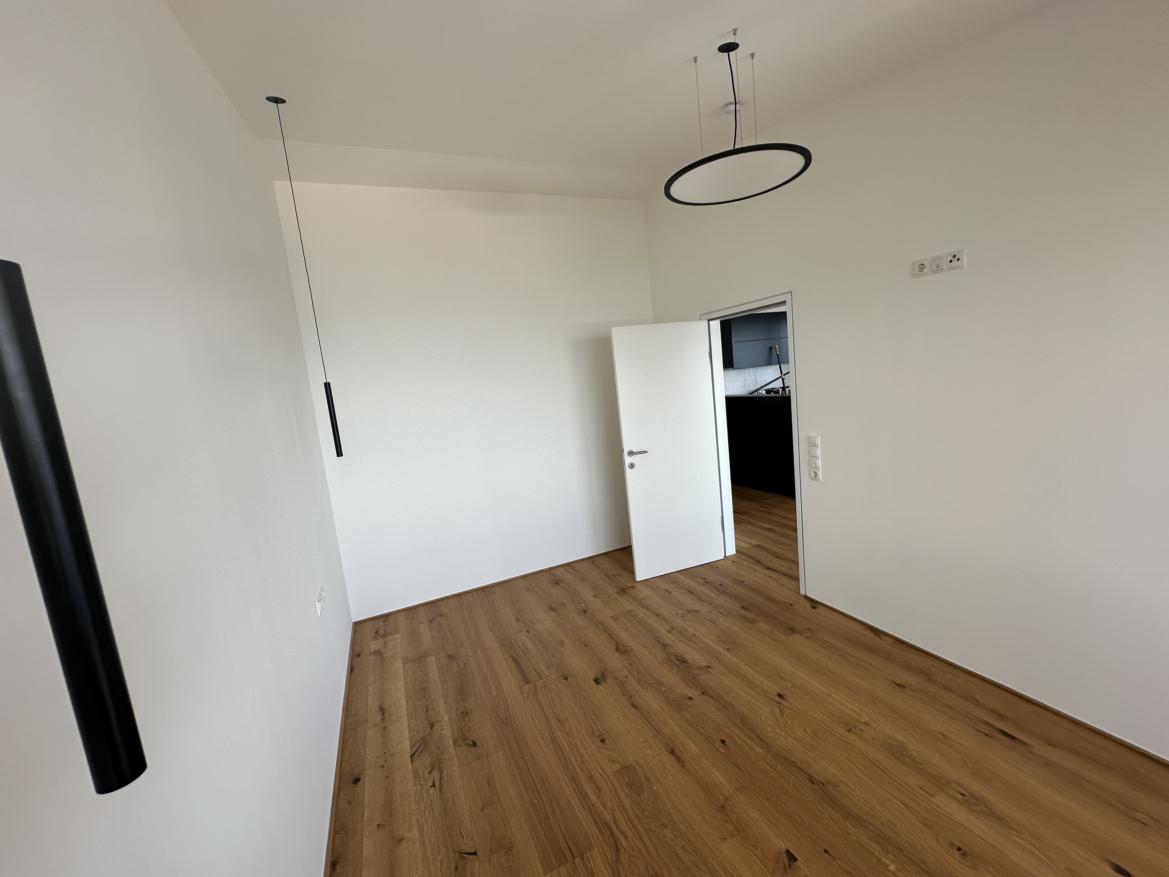 Exklusive Dachgeschosswohnung mit großer überdachter Veranda und atemberaubender Aussicht