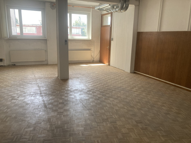 Gewerbe, Lager, Werkstatt, Bürofläche  (320m²) / Lagerfläche in bester Lage in Grenznähe zur Schweiz zu vermieten