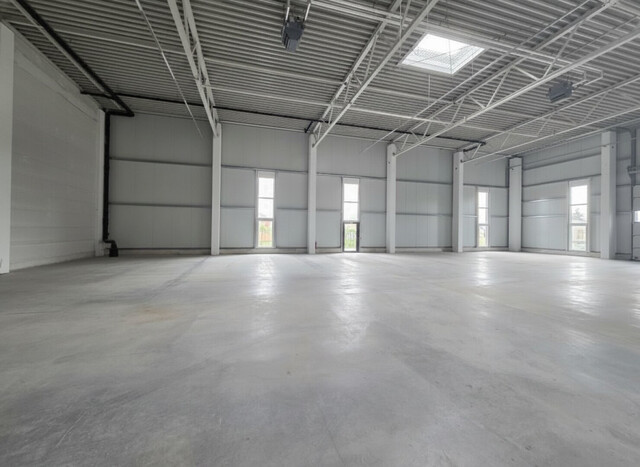 Ihr neuer Logistik-Standort am Millennium Park Lustenau: 557 m² große Lagerhalle zu vermieten!