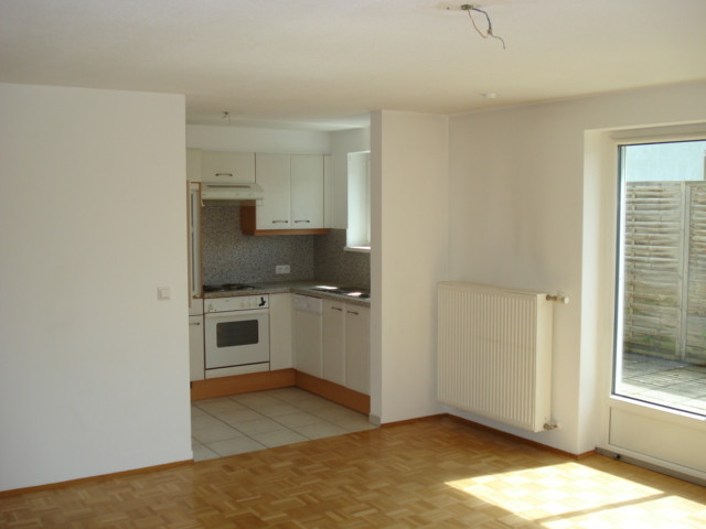 nette kleine Terrassenwohnung