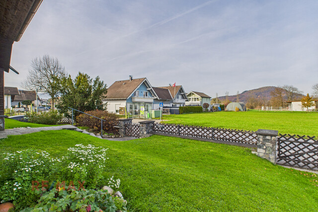 Bungalow in sonniger Lage mit einem großzügigen Grundstück