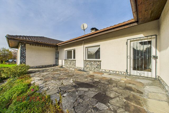 Bungalow in sonniger Lage mit einem großzügigen Grundstück