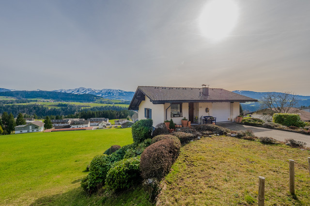 Traumhafte Aussicht in den wunderschönen Bregenzerwald!