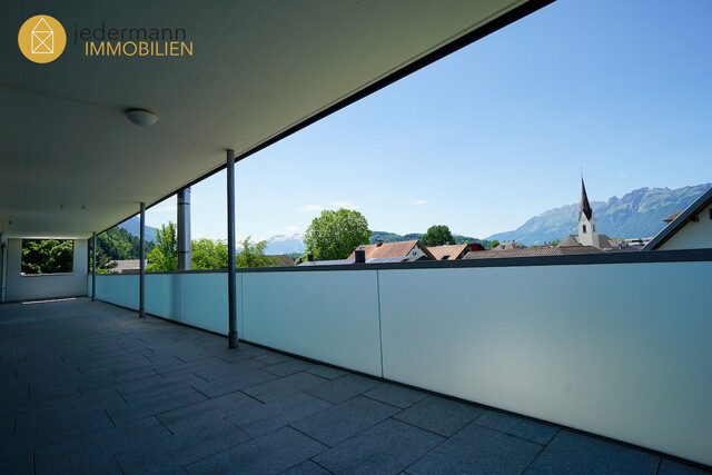 !! VERGEBEN !! Gisingen: Hochwertige 3,5-Zimmer-Dachgeschosswohnung mit ca. 98m²!