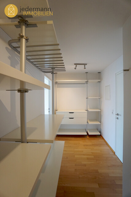 !! VERGEBEN !! Gisingen: Hochwertige 3,5-Zimmer-Dachgeschosswohnung mit ca. 98m²!