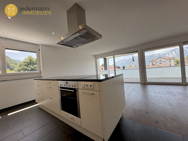 !! VERGEBEN !! Gisingen: Hochwertige 3,5-Zimmer-Dachgeschosswohnung mit ca. 98m²!