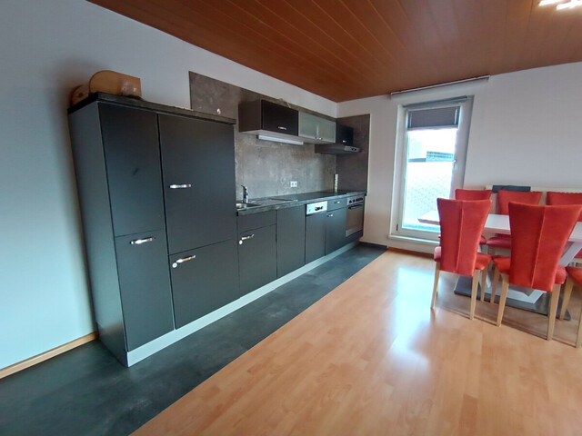 3-Zimmer-Penthouse-Wohnung mit großzügiger Dachterrasse!
Für Eigennutzer oder Investoren interessant!