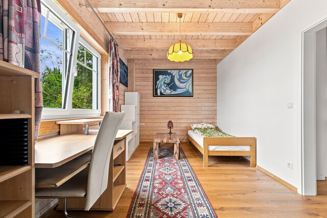 Freiheit mit Weitblick – außergewöhnliches Wohn- und Ferienhaus über drei Etagen am Bodensee!