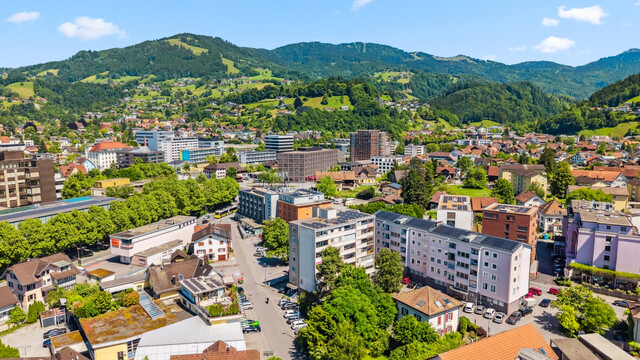 Dornbirn: 120 m² große Wohnung mit Loggia und Garage in zentrumsnaher Lage!