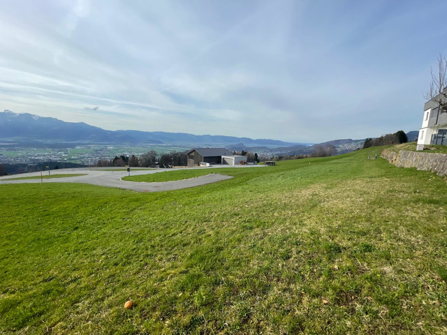 Baugrundstück in Übersaxen: Panoramablick vom Bodensee bis zum Säntis.