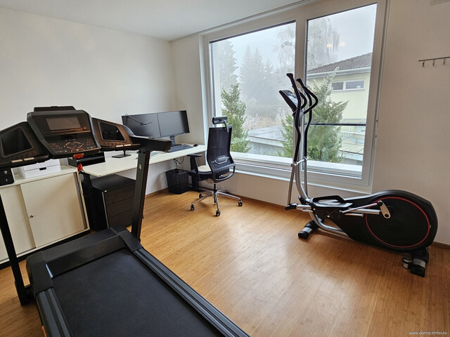 Hochwertiges Einfamilienhaus mit Wellnesskomfort und weitläufigem Grundstück