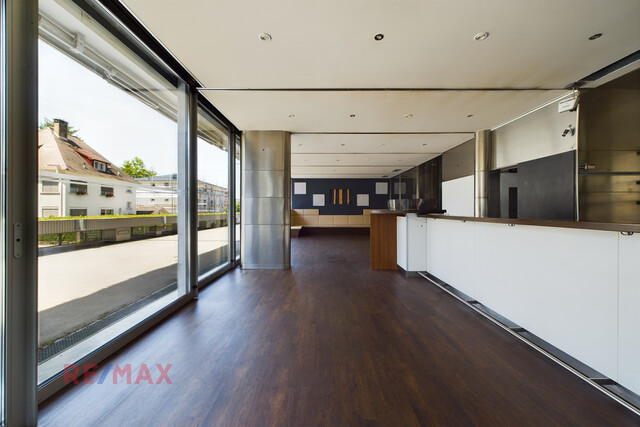 Attraktives Geschäftslokal in
hochfrequentierter Lage