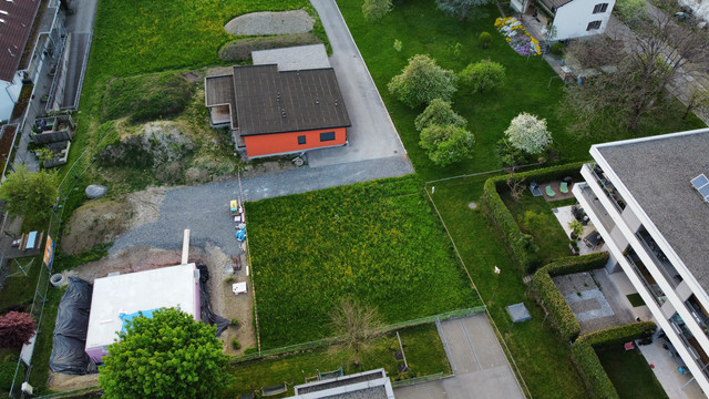 Schönes Grundstück im Zentrum des Rheintals mit hoher Baunutzung