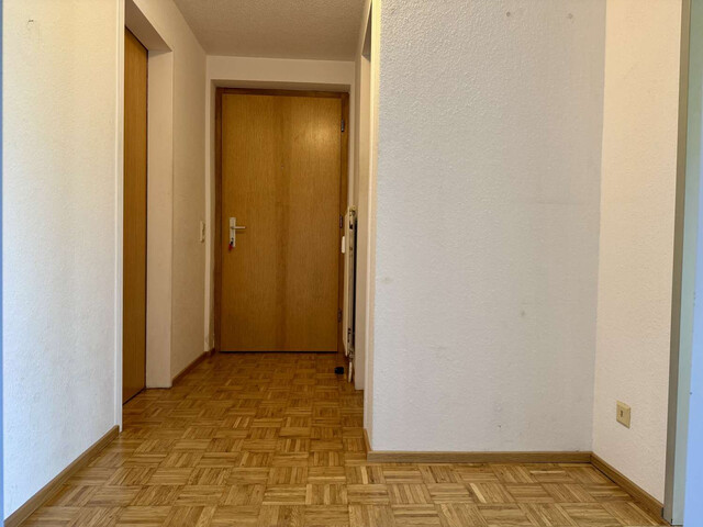 Helle 2-Zimmerwohnung mit Balkon in ruhiger Lage