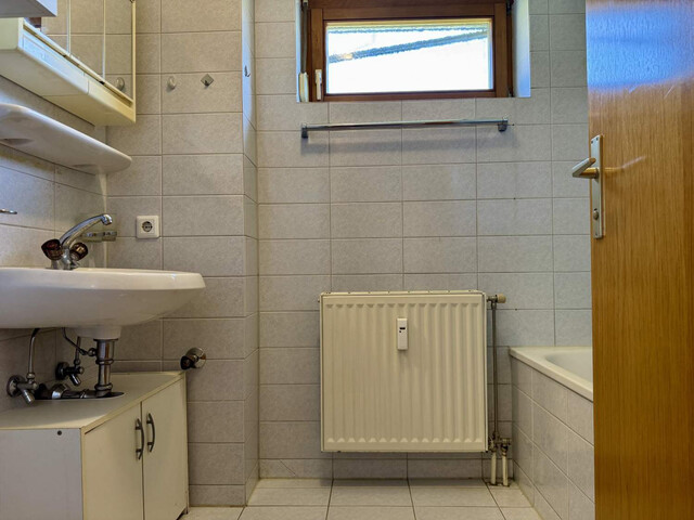 Helle 2-Zimmerwohnung mit Balkon in ruhiger Lage