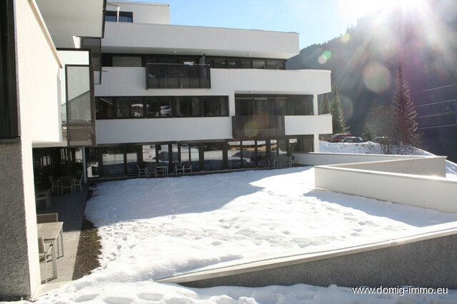 Ferienwohnung: 3 Zimmer/ 2 Bäder mit TG Platz im Zentrum von St. Gallenkirch, 2,5 - 3% Rendite/Jahr!