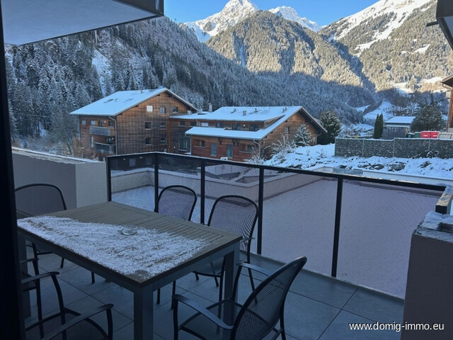 Ferienwohnung: 3 Zimmer/ 2 Bäder mit TG Platz im Zentrum von St. Gallenkirch, 2,5 - 3% Rendite/Jahr!