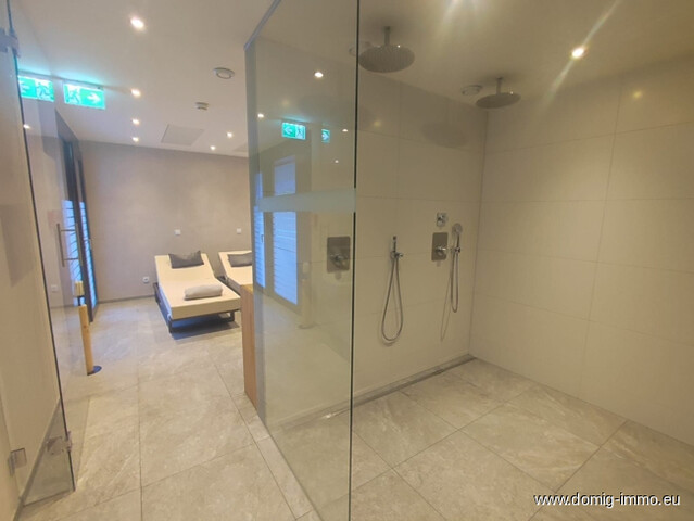 Ferienwohnung: 3 Zimmer/ 2 Bäder mit TG Platz im Zentrum von St. Gallenkirch, 2,5 - 3% Rendite/Jahr!