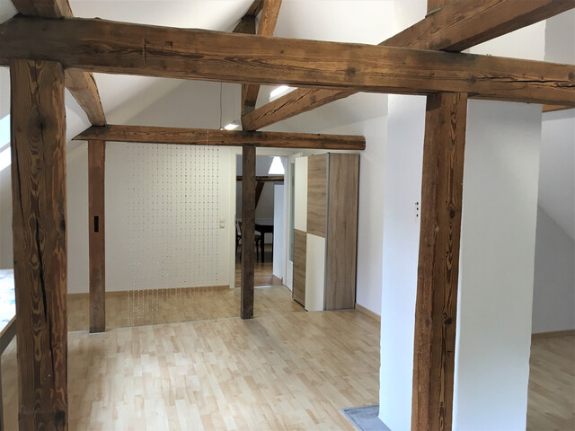 Kreativ-/Büro-/Atelier in St. Arbogast längerfristig zu mieten!