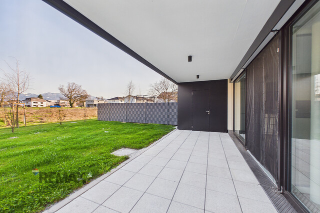 Neuwertige Gartenwohnung in ruhiger Lage – modernes Wohnen in Höchst