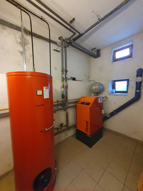 Haus mit Baugrund,  Charakter und Geschichte sucht neuen Eigentümer mit Vision