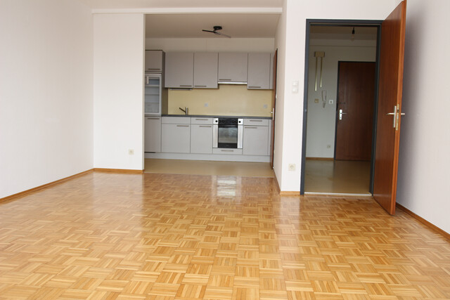BREGENZ-ZENTRUM  geräumige, sanierte 2 Zimmer-Wohnung 