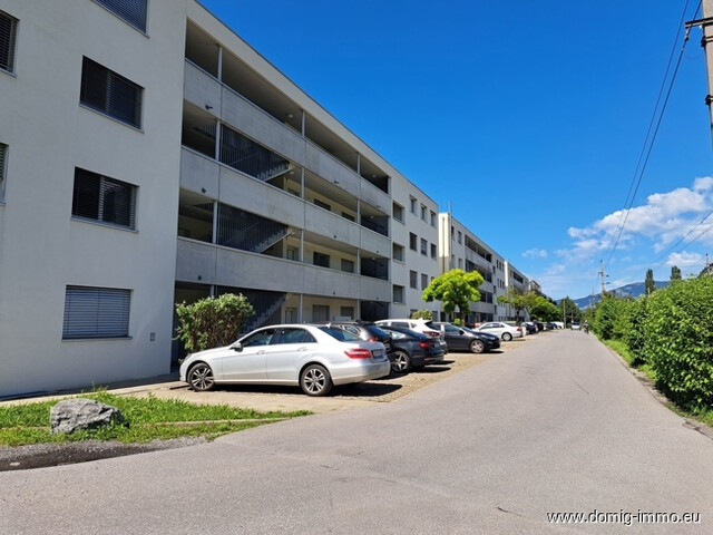 Großartige 4 Zim. Gartenwohnung mit ca. 96m² Wfl., großer Terrasse und Tiefgaragenplatz in Hohenems!