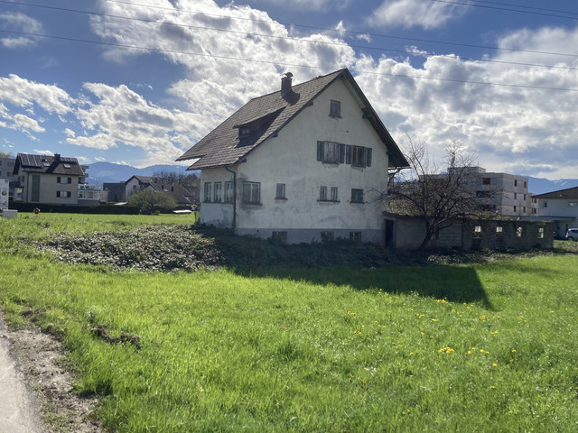 Baugrundstücke im Gesamten oder teilbar - zu einem attraktiven Preis