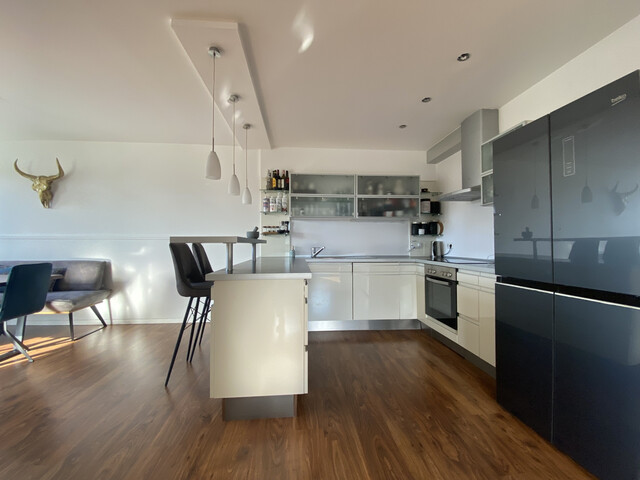 3,5 Zimmer-Wohnung  |  Modern  |  Balkon