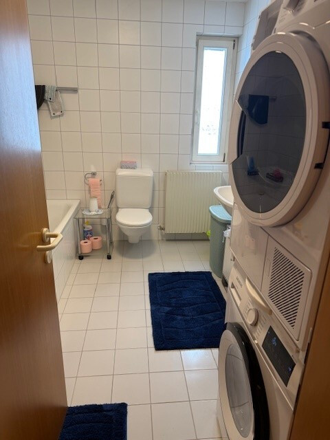 Helle geräumige 3-Zimmerwohnung ab Mai zu vermieten 