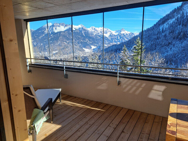 Exklusive 2 Zimmerwohnung mit unverbaubarer Aussicht zu verkaufen