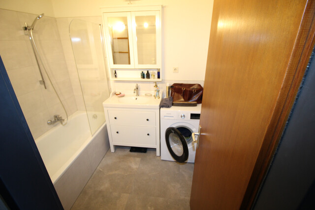 BREGENZ-ZENTRUM ANLAGEOBJEKT geräumige, sanierte 2 Zimmer-Wohnung 