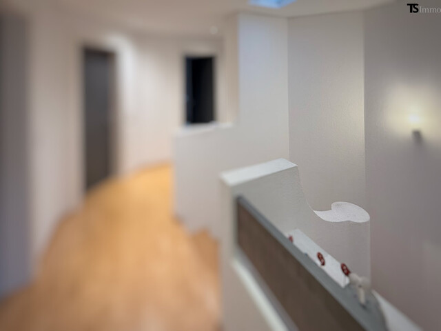 Nüziders: Einfamilienhaus mit Garten - Premium-Immobilie in Nüziders–Wohnjuwel mit Wintergarten, Wellnessbereich & Traumgarten