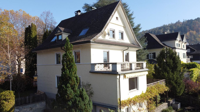 GESCHICHTSTRÄCHTIGE VILLA IN PREMIUMLAGE