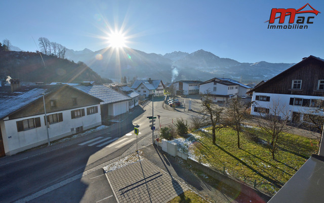 Neuwertige 3-Zimmerwohnung in sonniger, zentraler Lage