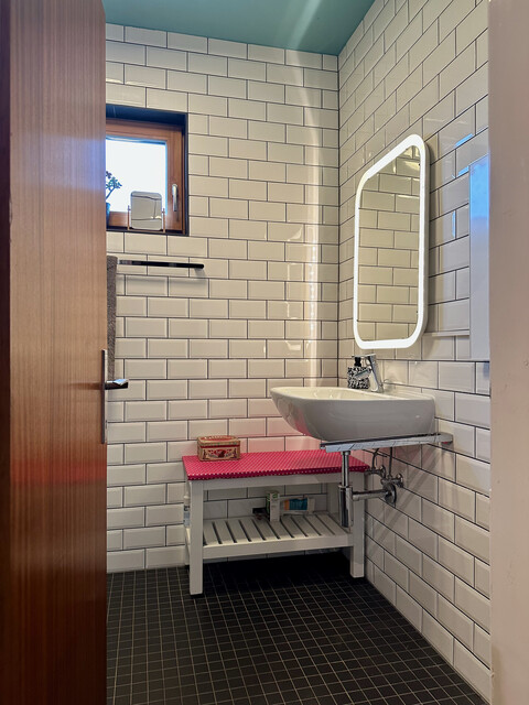 Großzügiges Wohnhaus mit großer Tenne mitten in Gisingen