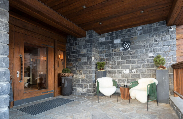 Ferientraum im schneesicheren Zürs!