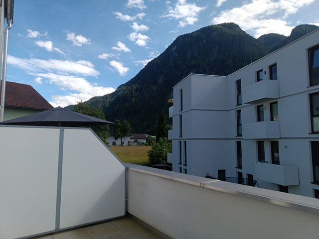 Neuer Preis! PRIVATVERKAUF neuwertiges Reihenhaus zzgl. Tiefgaragenstellplatz in Bludenz