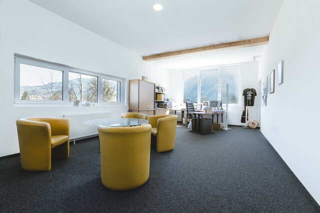 Repräsentatives Gewerbeareal in Dornbirn - Moderne Architektur mit hervorragender Sichtbarkeit